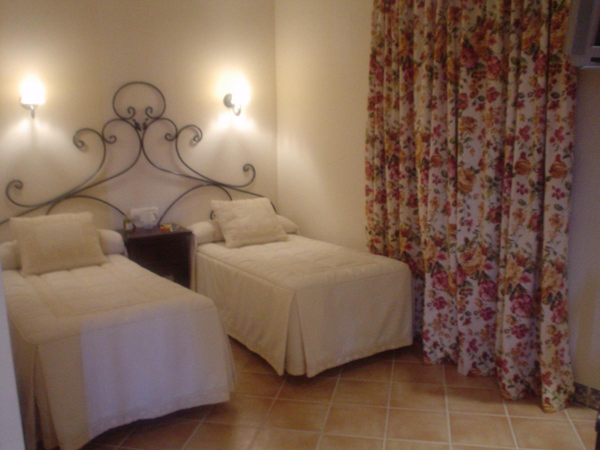 Hotel Rural Andalucia Sierra de Yeguas Extérieur photo