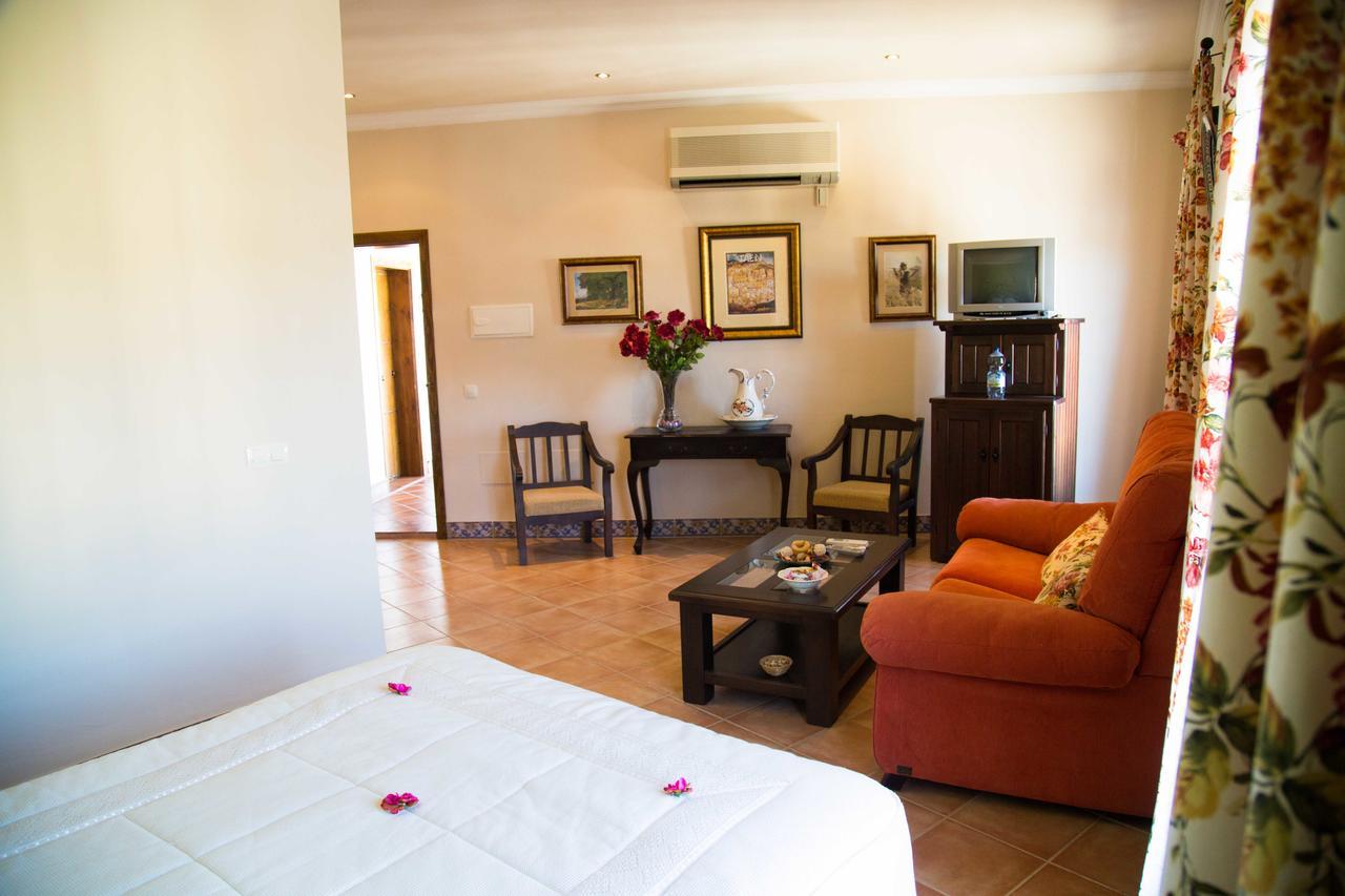 Hotel Rural Andalucia Sierra de Yeguas Extérieur photo
